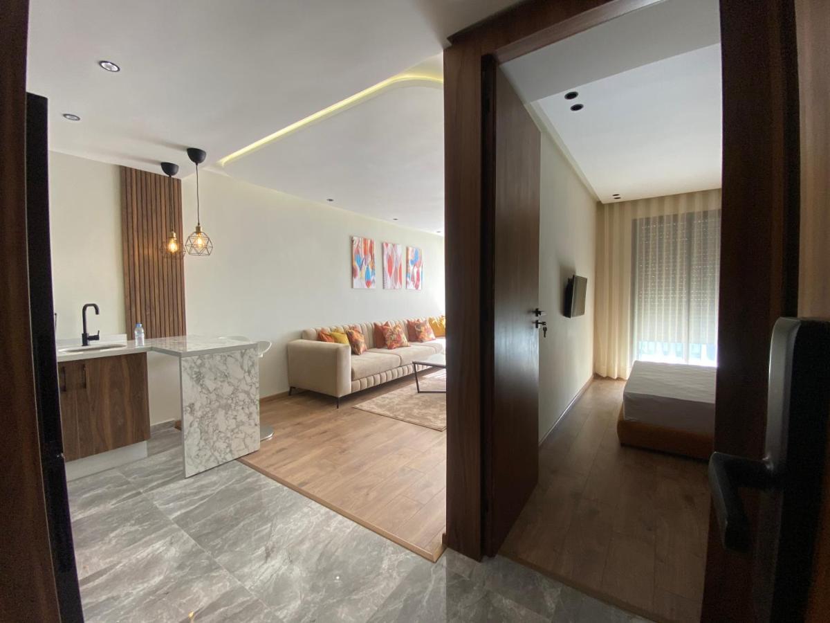 Modern 1 Bedroom 1Min From Downtown Anoual Tramway Казабланка Екстериор снимка